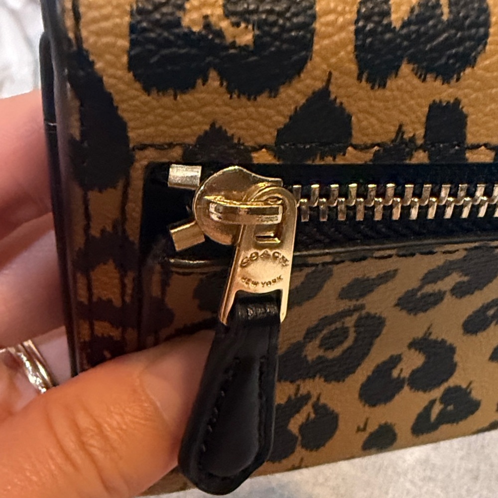 Coach Tan and Black Leopard Print Bifold Wallet - Picture 6 of 6